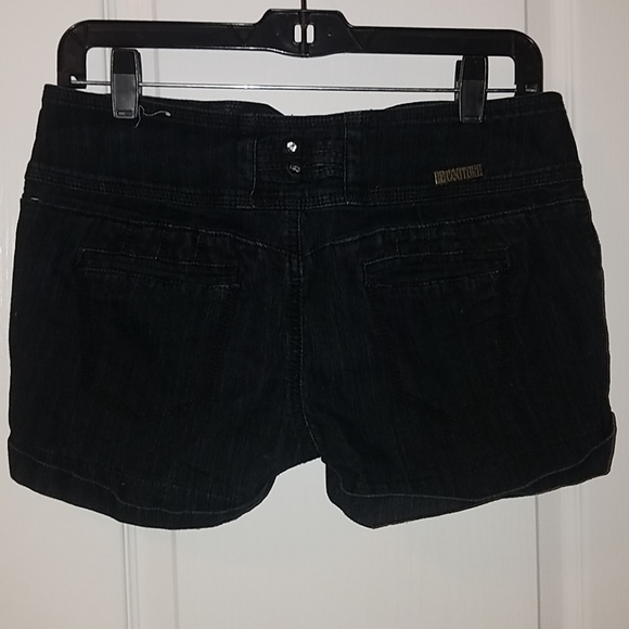 Shorts - Picture 2 of 2